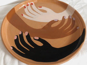 Plate with 3 hands (25 cm)