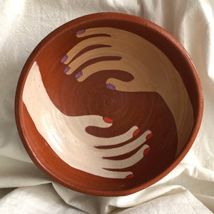 Salad Bowl with 2 hands (20cm)