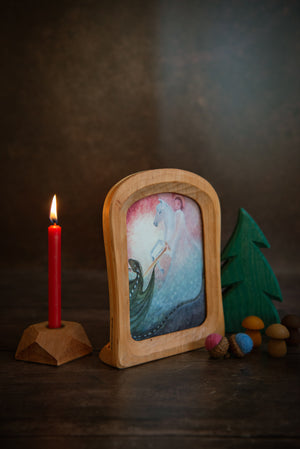 Wooden Picture Frame - Curved Standing A6 Portrait Format