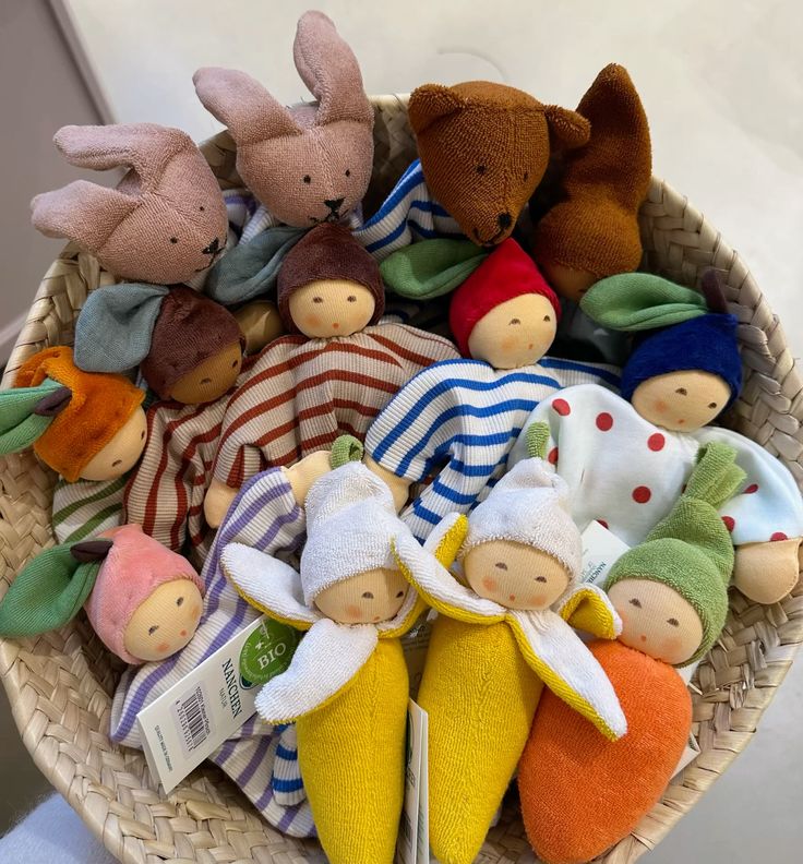 Nanchen Natur Banana Rattle