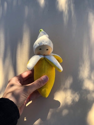 Nanchen Natur Banana Rattle