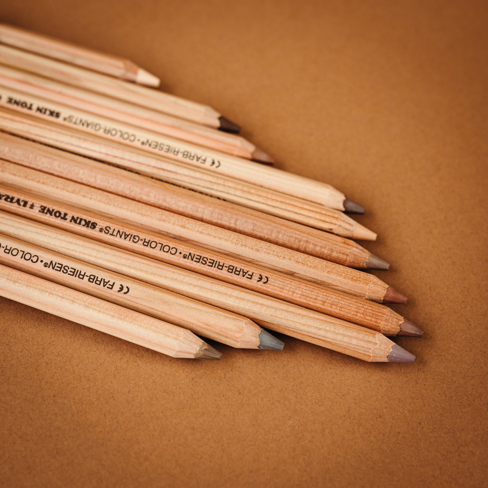 Skin Tones Pencil Set